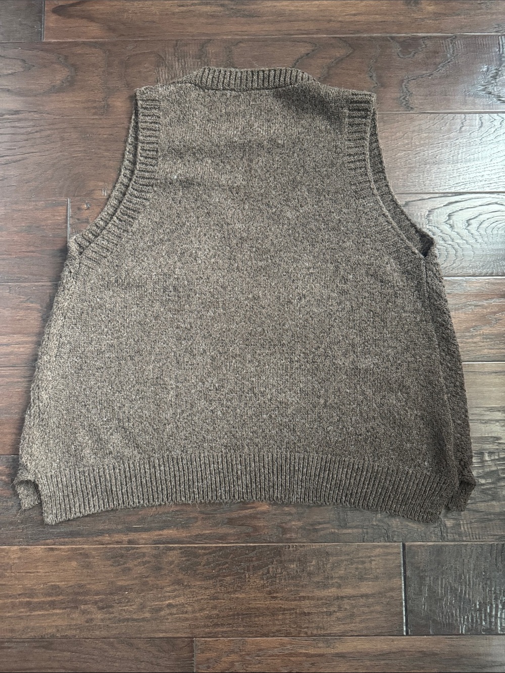 NWOT V-Neck Sweater Vest WOMENS Large Textured Brown - Picture 6 of 7